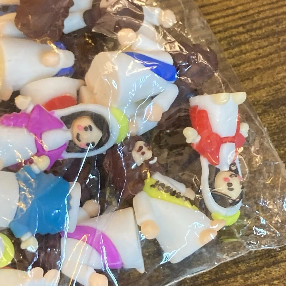 Jesus & Mary Figures Lot of 40 Mini Multi-Color Party Favor 1.5